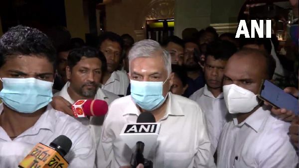 'भारत के साथ बेहतर होंगे संबंध, आर्थिक चुनौतियों पर करेंगे काम', श्रीलंका के नए प्रधानमंत्री