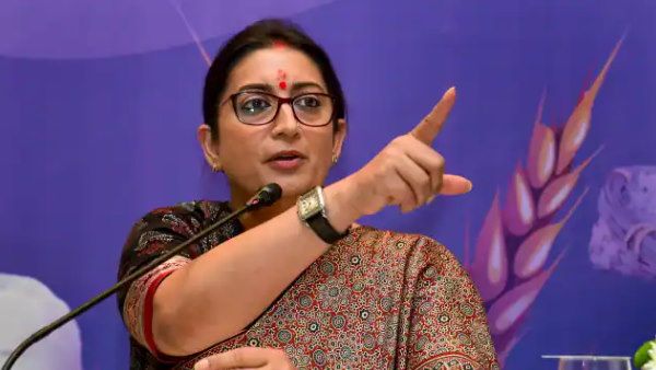 'क्या केजरीवाल जवाब देंगे', सत्येंद्र जैन की गिरफ्तारी पर ईरानी ने दागे कई सवाल, कहा- झूठ की गाथा बंद कीजिए