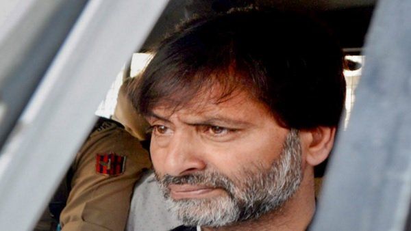 यासीन मलिक को सजा सुनाए जाने को लेकर श्रीनगर में हिंसक झड़पें, पुलिस से भिड़े यासीन समर्थक