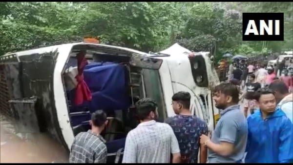 रांची के छात्रों से भरी बस गंगटोक में हादसे का शिकार, 22 घायल, CM सोरेन ने सिक्किम के सीएम से की बात