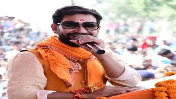 'रिक्शा वाला निरहुआ' के पास करोड़ों की संपत्ति, लग्जरी कारों के शौकीन, जानिए एक फिल्म का कितना करते हैं चार्ज