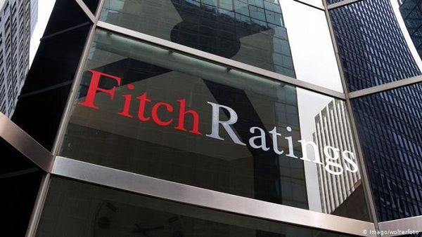 भारत को झटका, Fitch ने घटाया भारत की आर्थिक विकास दर का अनुमान