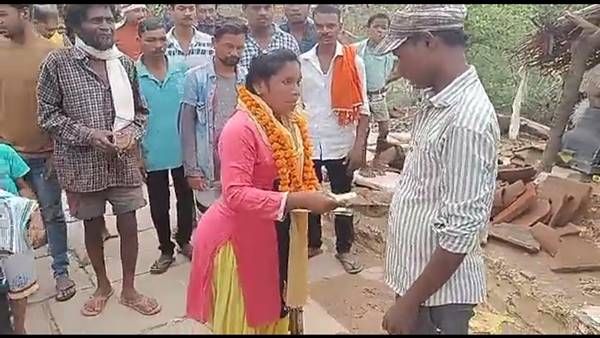 चुनाव जीती तो ‘विकास की बैसाखी बनेगी दिव्यांग सुशीला, जानिए इस शहर में सुशीला की क्यों है चर्चा