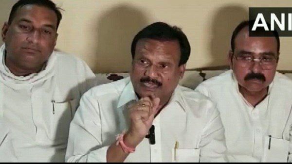 जिन्ना स्वतंत्रता सेनानी थे, बुद्धिमानी से देश को दो भागों में बांटा, बोले- कांग्रेस विधायक