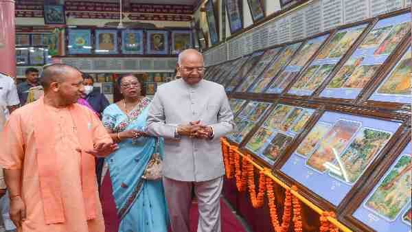 गीता प्रेस शताब्दी वर्ष: 15 से अधिक भाषाएं, 70 करोड़ पुस्तकों का प्रकाशन, जानिए इस अनोखी संस्था के बारे में