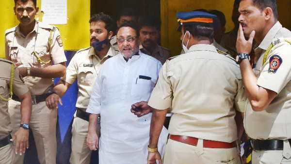 नवाब मलिक को हाईकोर्ट से भी झटका, नहीं मिली राज्यसभा चुनाव में वोट डालने की इजाजत