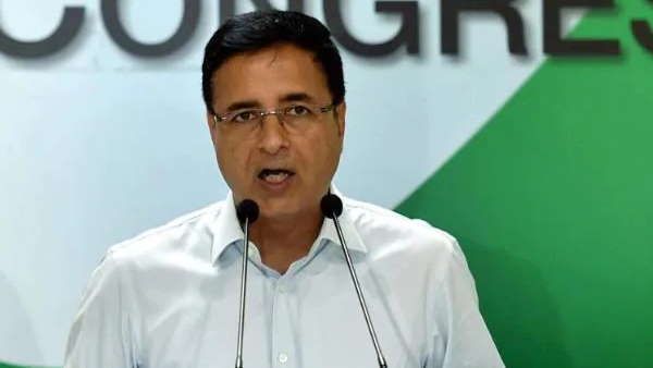 PM मोदी के रोगजार मेला पर कांग्रेस का तीखा हमला, कहा-70000 नौकरियां 'ऊंट के मुंह में जीरा' हैं