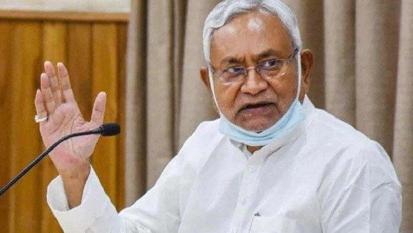 बिहार में आंधी और बिजली से 17 की मौत, CM नीतीश कुमार ने किया 4-4 लाख रु की आर्थिक मदद का ऐलान