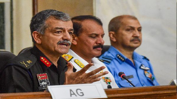 अग्निपथ योजना: अग्निवीरों के लिए भर्ती का नोटिफिकेशन जारी, आज से रजिस्ट्रेशन शुरू