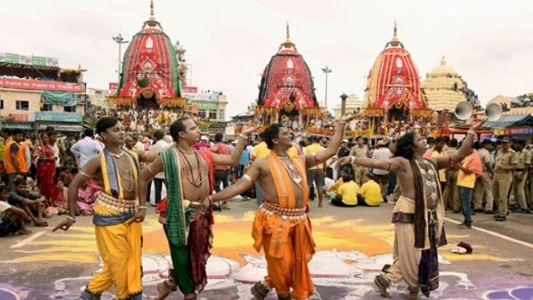 Jagannath Rath Yatra 2022 :रथ में नहीं होता धातु का इस्तेमाल, पुरी के राजा करते हैं सोने की झाड़ू से मार्ग साफ