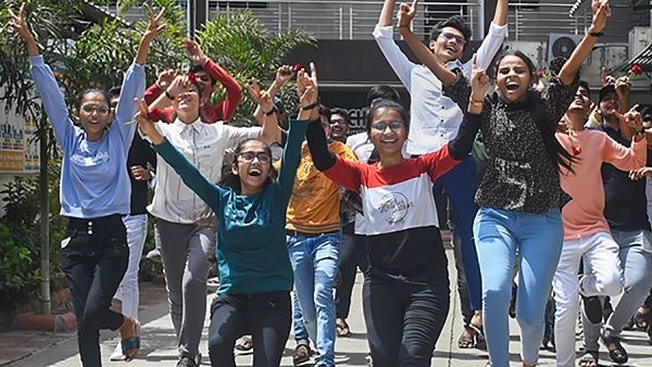 ICSE बोर्ड का कक्षा 10वीं का रिजल्ट आज होगा घोषित