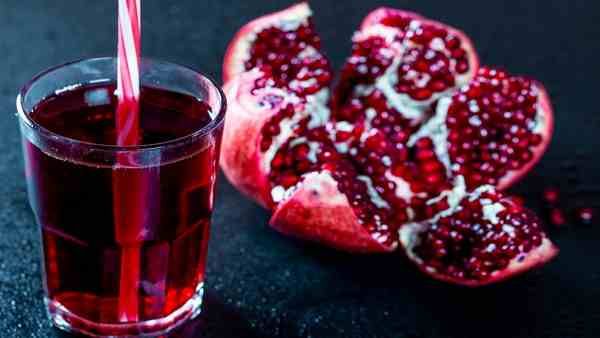 pomegranate farming : कम सिंचाई में भी 25 साल तक फलता है अनार, सालाना 8-10 लाख रुपये की कमाई