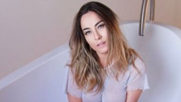 700 अजनबियों से संबंध बनाने वाली मॉडल अब नेताओं को दे रही ऑफर, जानिए कौन हैं पाओला सौलिन?