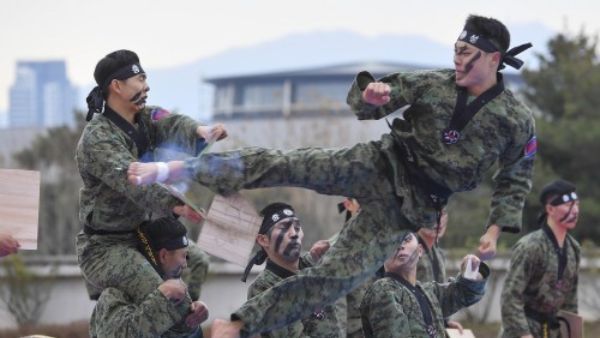 दुनिया के कई देशों में लागू है ‘अग्निपथ’ योजना, जानें किस देश में क्या हैं नियम