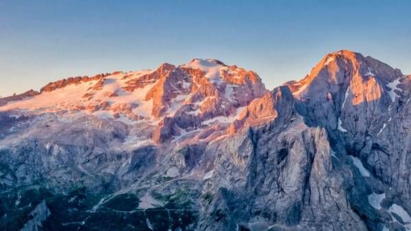 Global Warming : इटली में काल बन गया ग्लेशियर, 'मौत की पहाड़ी' पर खत्म हो गई 11 जिंदगियां