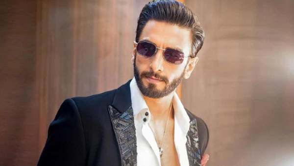 Ranveer Singh Photoshoot: बोल्ड फोटो शूट वाले रणवीर सिंह ने जब बेचा था 'कंडोम', तब भी मचा था बवाल
