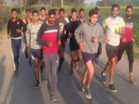 गोरखपुर: अग्निवीर की अग्नि परीक्षा की तैयारी में जुटे युवा