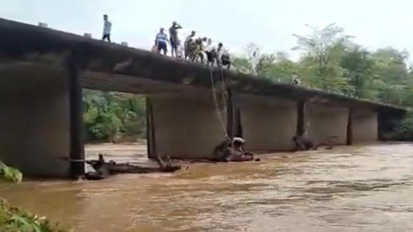 कांकेर : मेंढकी नदी में छलांग लगाकर बीएसएफ जवानों ने बचाई युवक की जिन्दगी, ग्रामीण हुए मुरीद