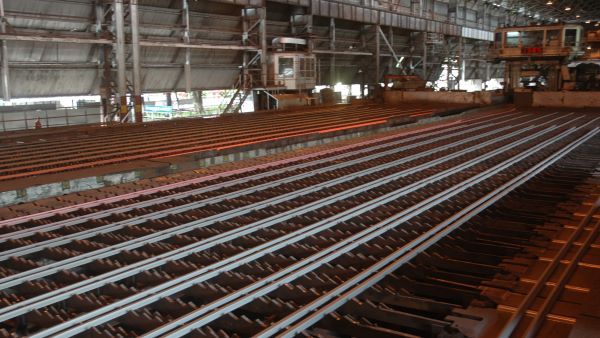 भिलाई इस्पात संयंत्र ने रक्षा मंत्रालय को भेजी स्पेशल ग्रेड स्टील, राहत एवं बचाव कार्य में होगा इस्तेमाल