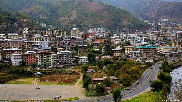 पर्यटकों के लिए दो साल बाद एक शर्त के साथ खुल रहा है भूटान