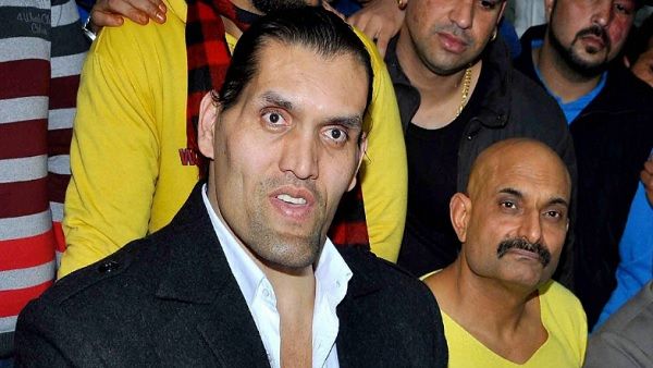 द ग्रेट 'खली' ने टोलकर्मी को जड़ा थप्पड़? क्या कर्मचारी ने पहलवान को कहा 'बंदर'? जानिए सच