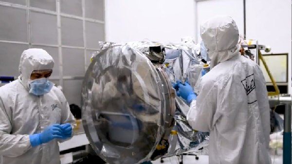 'NASA की आंख' से अब रंगीन दिखेगी गैलेक्सी, साइंटिस्ट्स भी बेसब्री से कर रहे इंतजार