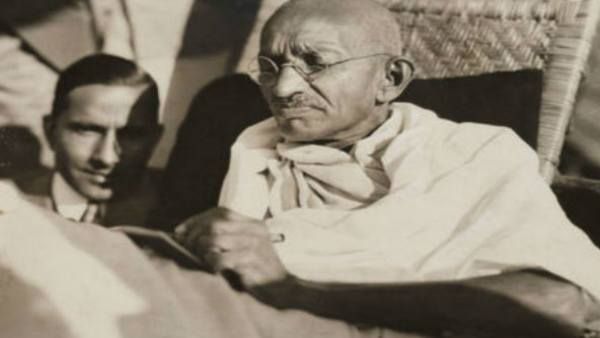जब हिन्दू धर्म के अपमान पर भड़क गए थे गांधीजी व अन्य राष्ट्रीय नेता