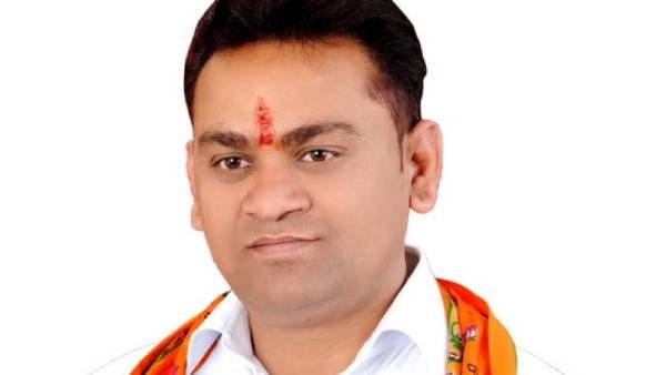 संगठन-सरकार का अंदरूनी घमासान सतह पर आया ? जानिए मंत्री दिनेश खटीक के इस्तीफे की अफवाह की INSIDE STORY