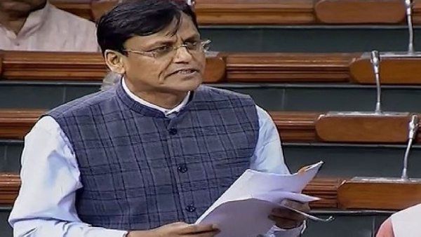 '2022 में घाटी से एक भी कश्मीरी पंडित का पलायन नहीं', टारगेट किलिंग पर केंद्र सरकार का जवाब