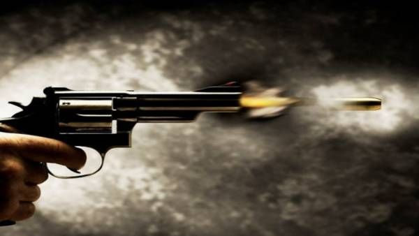 अमेरिका का ये कैसा हाल हो गया? 6 साल के बच्चे ने क्लासरूम में टीचर को मारी गोली