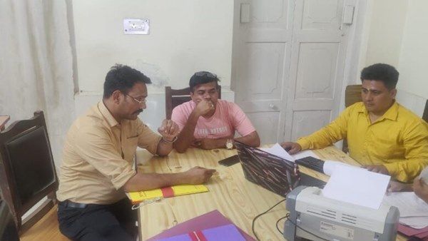 एमपी: सिवनी में पीडब्ल्यूडी का अफसर रिश्वत लेते रंगे हाथ गिरफ्तार, लोकायुक्त पुलिस की कार्रवाई