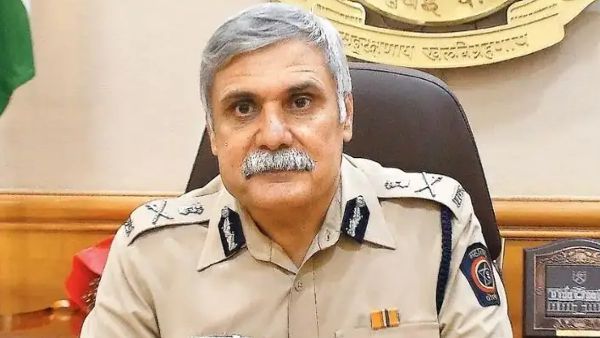 मुंबई के पूर्व पुलिस कमिश्नर गिरफ्तार, फोन टैपिंग मामले में ED ने की कार्रवाई