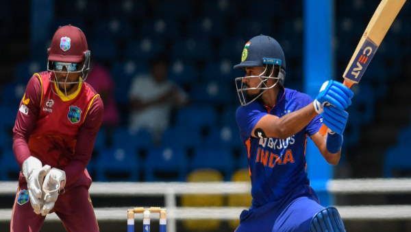 न्यूजीलैंड के इस पूर्व खिलाड़ी ने श्रेयस अय्यर को बताया था 'फ्यूचर इंडियन कैप्टन', अब लगातार बज रहा है फोन