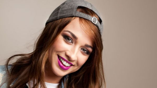 मुस्‍कुराइए नहीं तो भरना पड़ेगा भारी जुर्माना, सरकारी कर्मचारियों के लिए आया नया फरमान