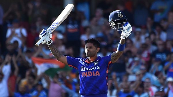 IND vs ENG: शतक मारने के बाद रात भर सो नहीं पाए सूर्यकुमार, बीवी ने सुनाया अजब किस्सा