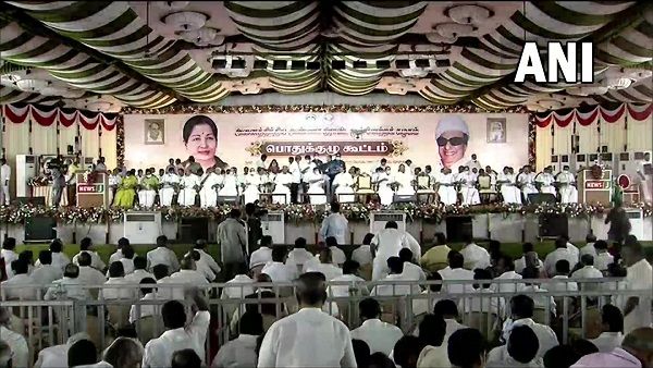 AIADMK की जनरल काउंसिल की बैठक को कोर्ट की हरी झंडी, पास हुए अहम प्रस्ताव