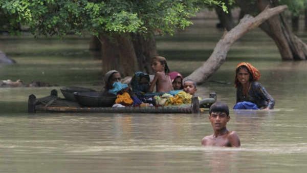 पाकिस्तान में मूसलाधार बारिश से 25 लोगों की मौत, बलूचिस्तान में कई लोग घायल, आपातकाल घोषित