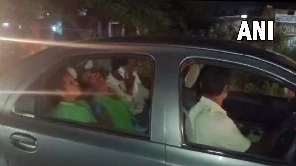 आंध्र प्रदेश: फैक्ट्री में संदिग्ध गैस का रिसाव, 50 महिलाएं हुईं बीमार