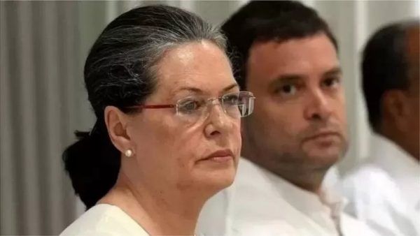 AICC चुनाव : कांग्रेसी दिग्गजों की दलील, राहुल ही पार्टी अध्यक्ष का एकमात्र विकल्प, आनंद शर्मा को ऐतराज !