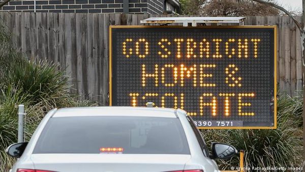 ऑस्ट्रेलिया में बच्चों पर लगे हजारों के जुर्माने, कानूनविदों ने बताया गलत