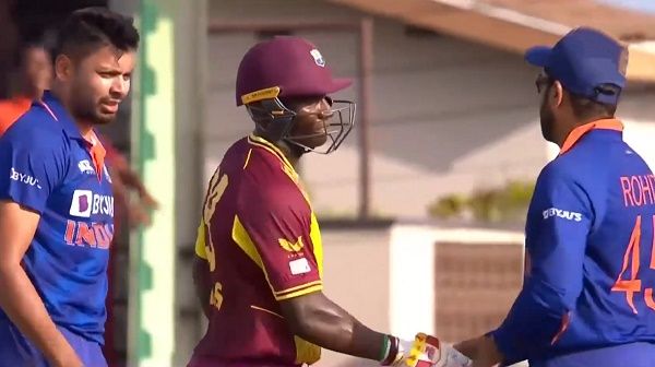 हार हो या जीत, ये अंदाज नहीं बदलेगा, 'अंतिम ओवर भुवी फेंकते तो आवेश खान का पता कैसे चलता'