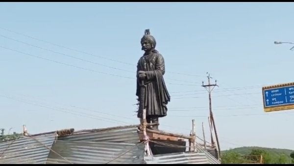 ग्वालियर में सम्राट मिहिर भोज की प्रतिमा पर लगाए गए 500 पुलिसकर्मी, स्कूलों की भी छुट्टी