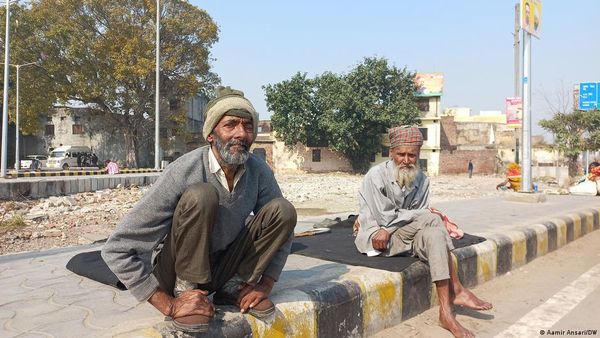 आजादी के 75 साल: खत्म नहीं हो रही भारत में गरीबी
