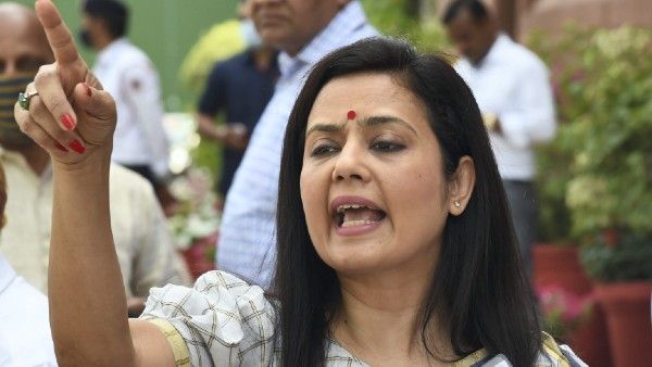 दोषियों की रिहाई पर बोलीं महुआ मोइत्रा- देश को तय करना चाहिए कि बिलकिस बानो महिला हैं या मुस्लिम