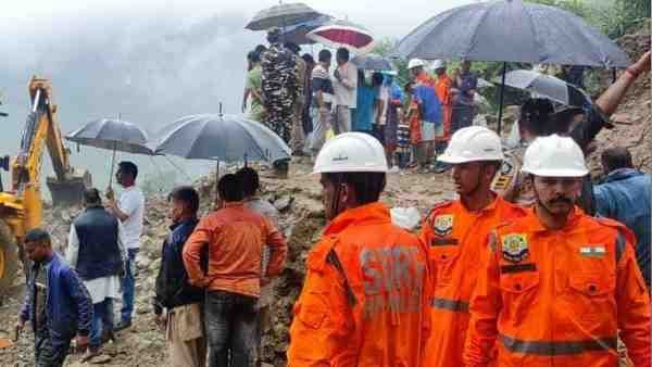 बारिश और भूस्खलन ने मंडी में मचाई तबाही, अब तक 10 शव हुए बरामद, कई अभी भी लापता