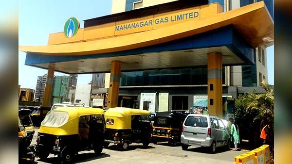 बड़ी खबर: लगेगा महंगाई का एक और झटका, गैस की कीमतों में 40% की बढ़ोतरी, महंगे हो सकते हैं CNG-PNG