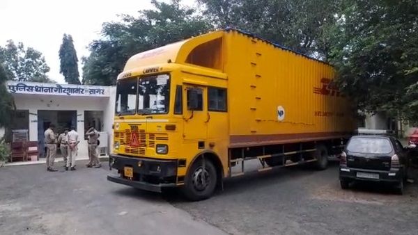 MP:नेशनल हाईवे पर 12 करोड़ के मोबाइल की लूट, उज्जैन के क्षिप्रा थाना से माल और ट्रक बरामद