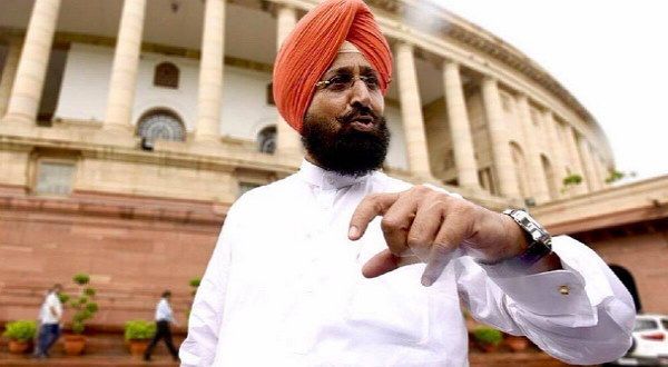 पंजाब: कांग्रेस ने की AAP सरकार की आबकारी नीति की CBI जांच की मांग