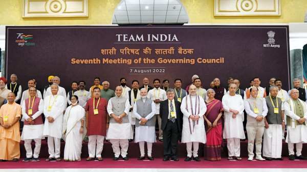 NITI आयोग की बैठक में PM मोदी ने राज्यों को 3-T का मंत्र दिया, कहा- ग्लोबल पहचान बनाएं