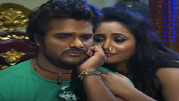 रानी चटर्जी के साथ खेसारी लाल यादव ने किया ऐसा घबरु डांस, आंखें फाड़ देखते रह गए लोग